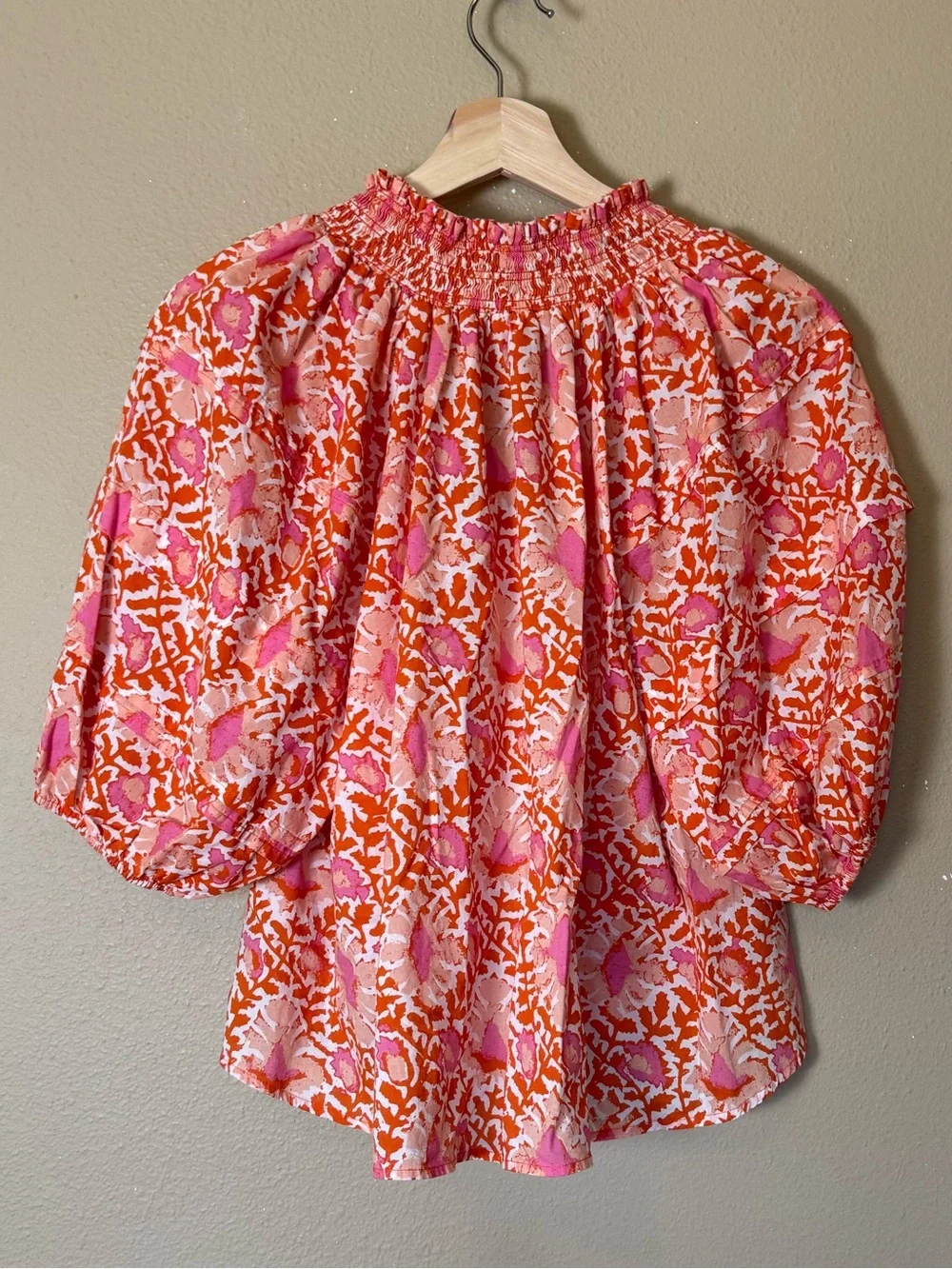 Free People Pink Cotton Floral V-Neck Puff Sleeve Blouse Coral Pink Size Small